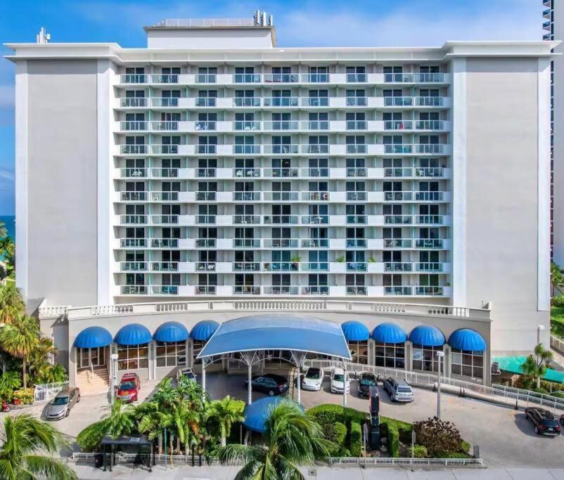 Апартаменты Oceanfront With Balcony Sunny Isles - Spectacular! Майами-Бич Экстерьер фото
